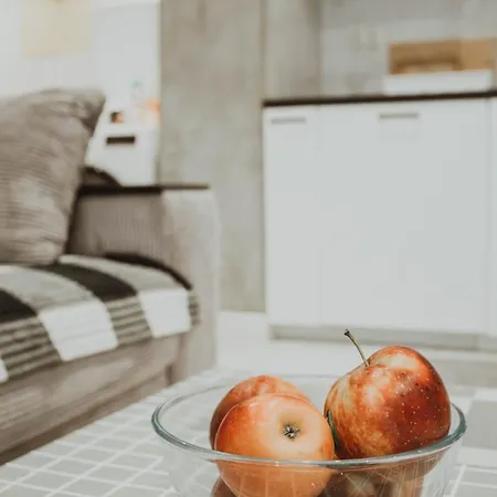 Grand Comfort 3 Bedroom, 3 Bathroom, Ground Floor&fresh Air דירה