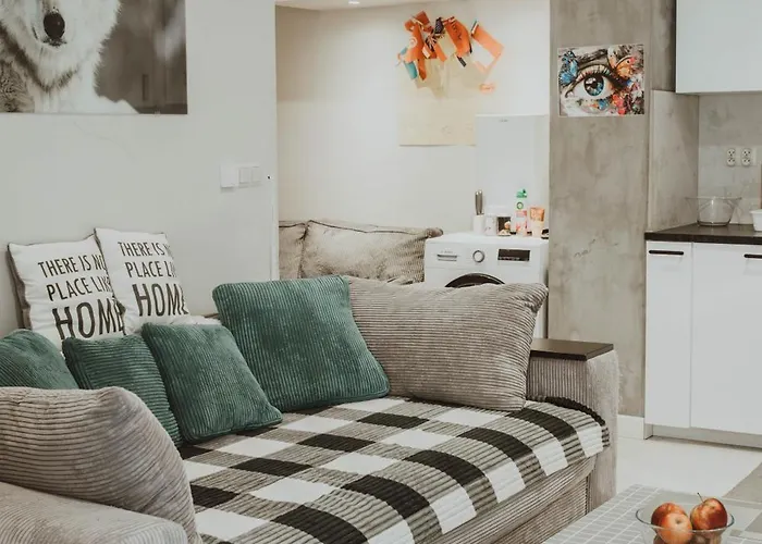 Grand Comfort 3 Bedroom, 3 Bathroom, Ground Floor&fresh Air Apartamento *