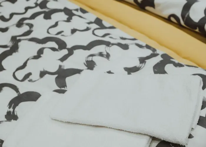 Grand Comfort 3 Bedroom, 3 Bathroom, Ground Floor&fresh Air