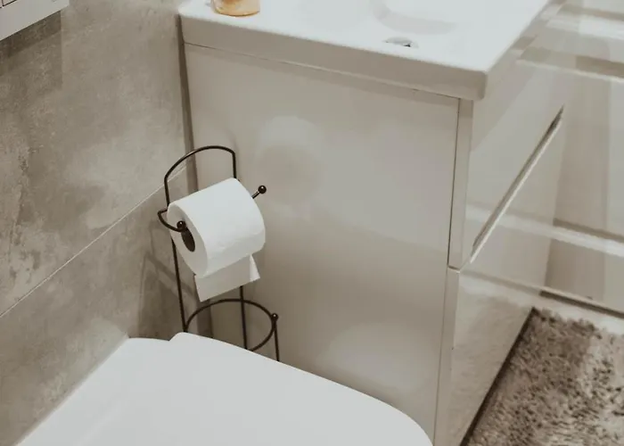 Lejlighed Grand Comfort 3 Bedroom, 3 Bathroom, Ground Floor&fresh Air Kraków